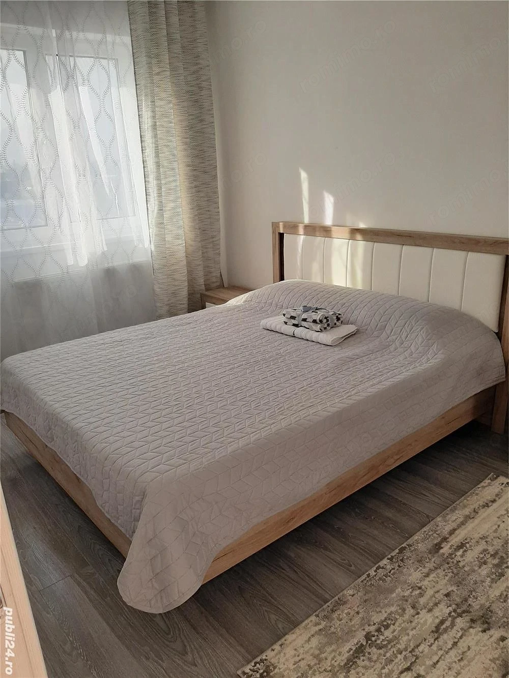 Apartament cu 3 camere de închiriat în zona Lipovei