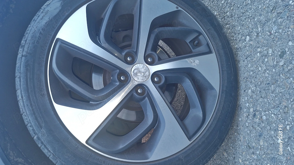 Janta Hyundai Tucson 2017 R19 cu anvelope de vara