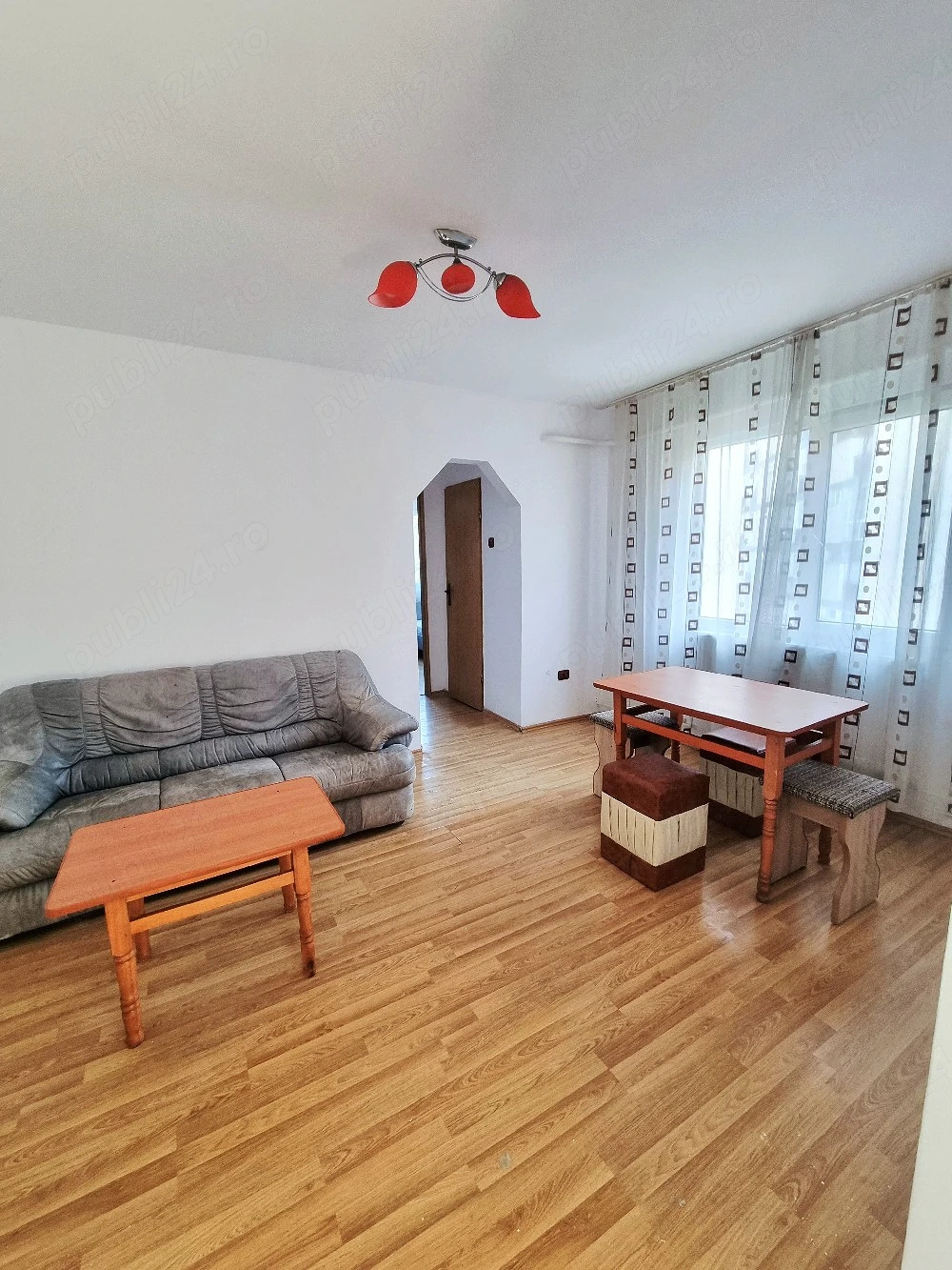 chire disponibila ,ap 3 cam, la prima inchiriere ,cart Manastur, 45 mp zona La Terenuri ,400 eur 