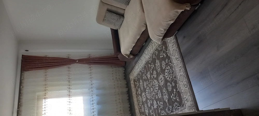 Persoana fizica,Inchiriez apartament 1 camera decomandat  zona Pasaj Octav Bancila