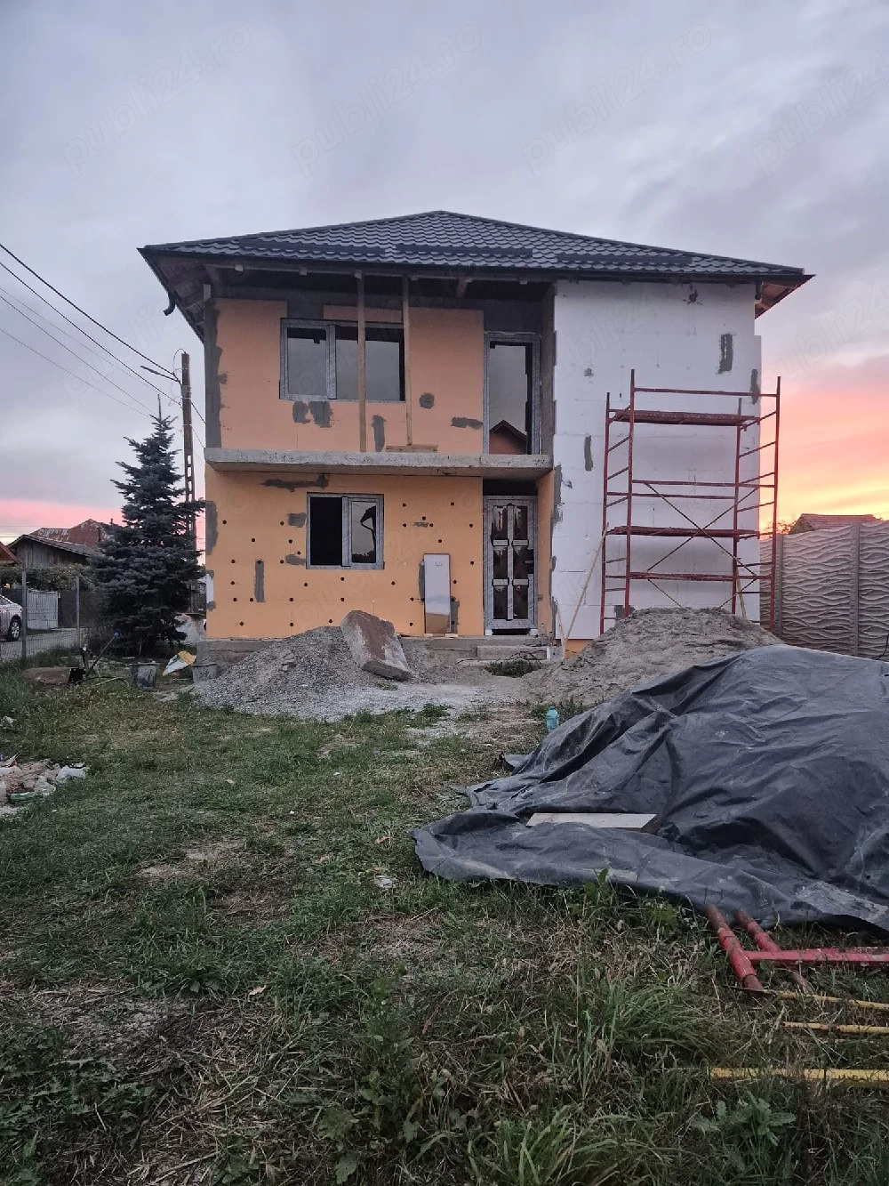 Echipă Construcți.
