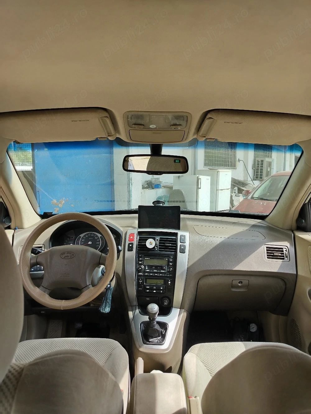 vînd Hyundai Tucson 