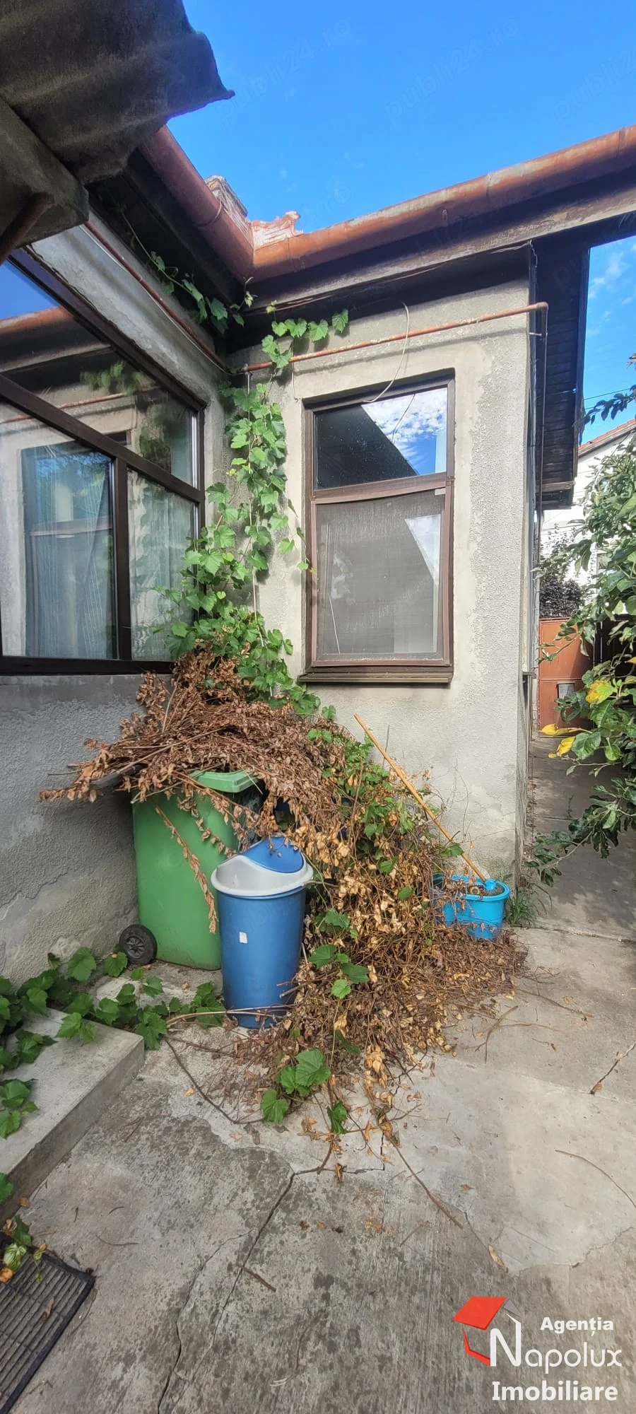   Casă individuală de vânzare în Gruia   teren generos de 601 mp