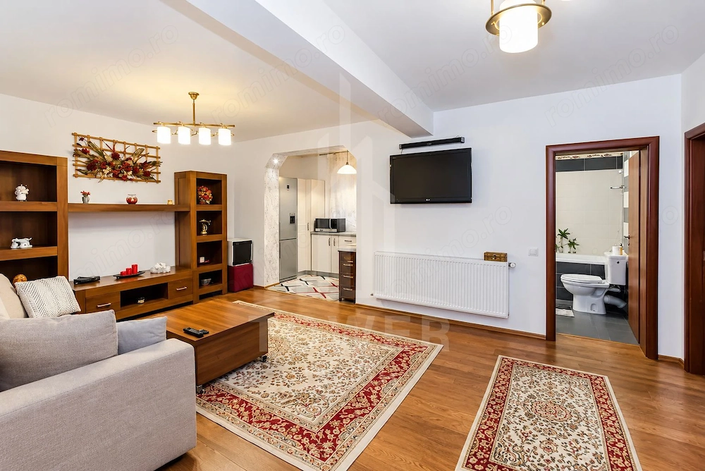 Apartament 3 camere | Turrnișor |