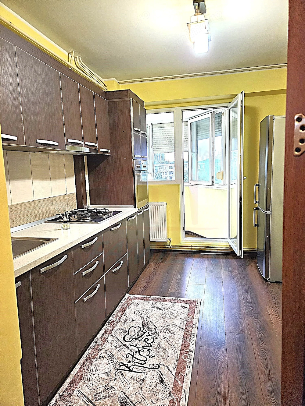 500 EURO chirie, apartament 3 camere Siderurgistilor