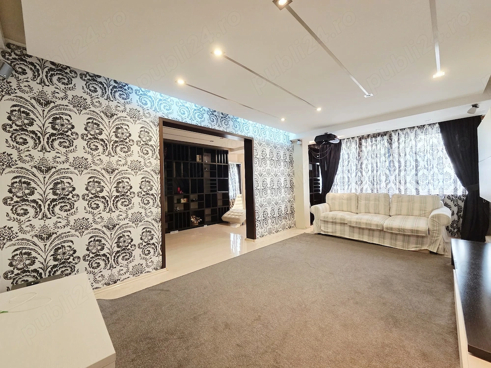 Apartament spațios cu 4 camere de închiriat în Mazepa   lângă Școala nr. 28