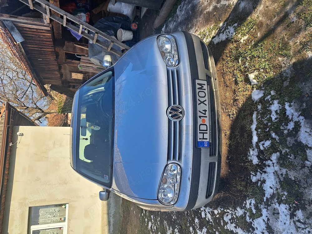 Vand golf 4 pe benzina