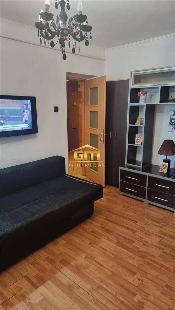 Apartament 2 camere, parter, mobilat - Petrisor