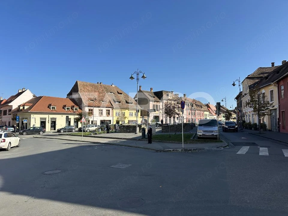 Spatiu comercial de vanzare 89 mpu inchiriat cu 1200 euro/luna 