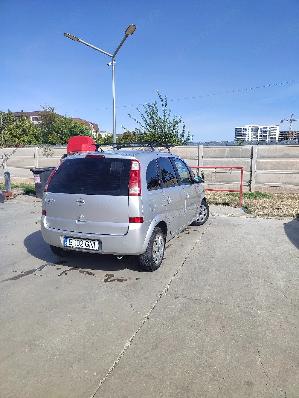 vând Opel meriva motor de 1 4 benzina consum mic acte valabile 