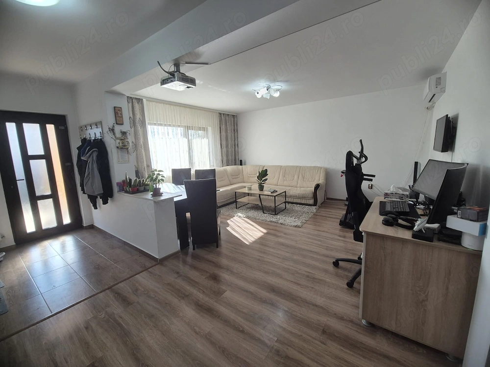 Casa de vanzare   TOMEȘTI