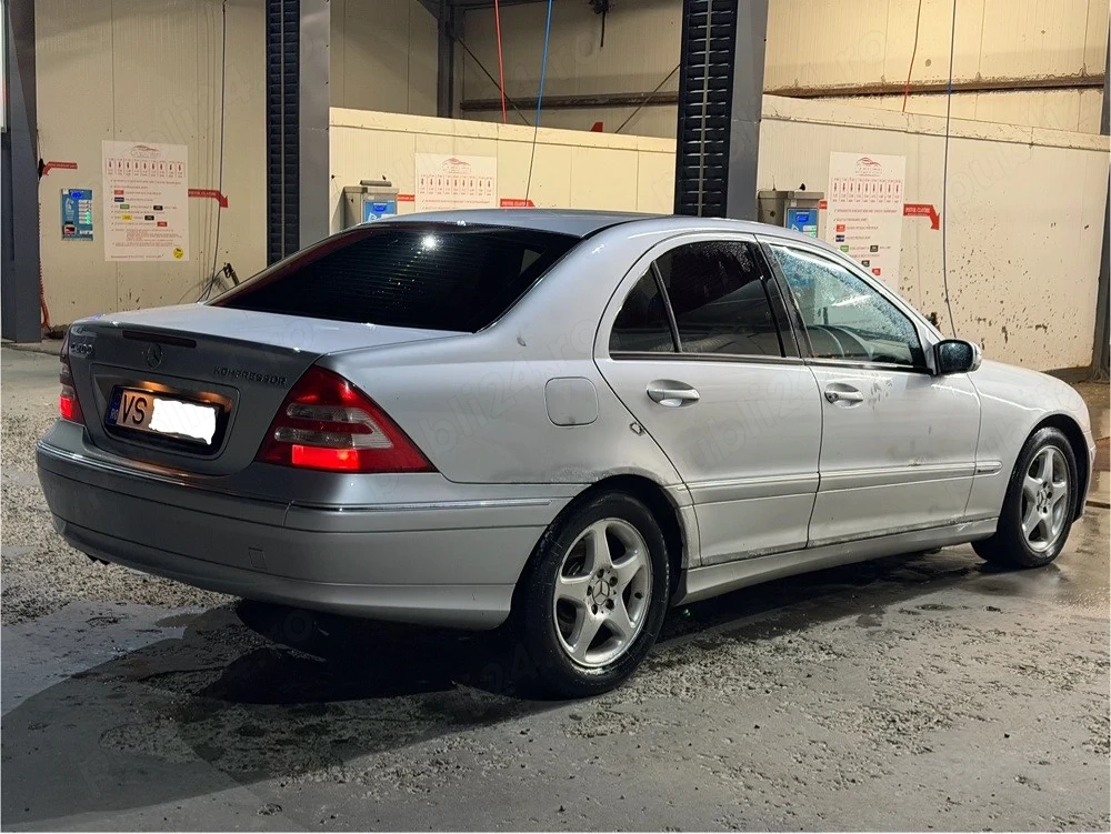 Mercedes C200 kompressor 2004 automat volan dreapta