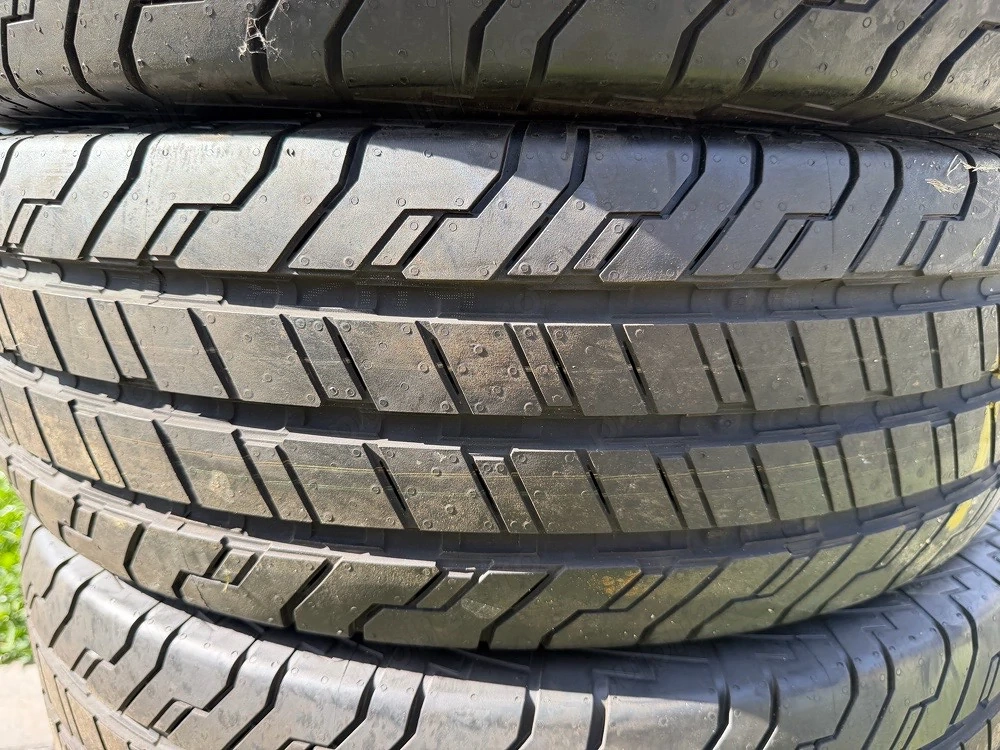 Cauciucuri continetal 225 75 r16C