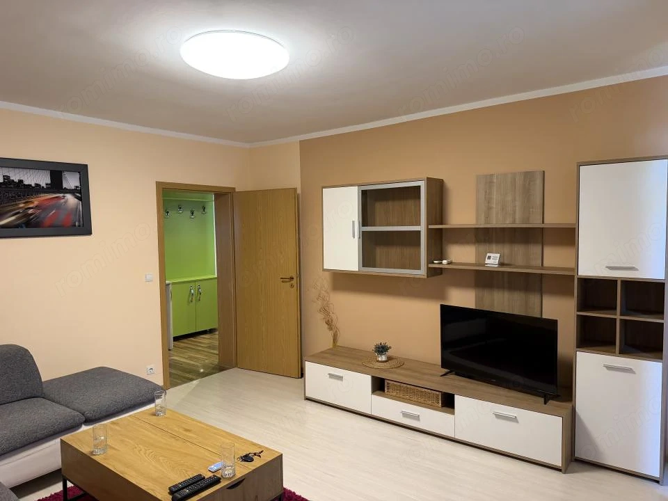 Apartament 2 camere cochet ,spatios str. Lupeni