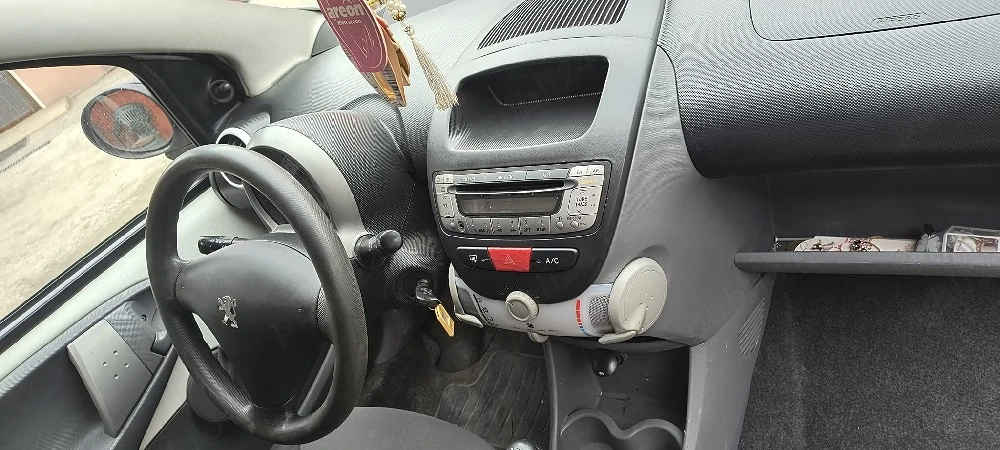 Peugeot 107