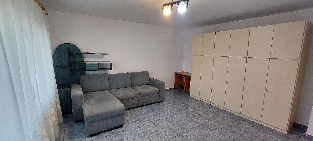 Persoana fizica inchiriez Apartament cu o Camera Zona Stefan Cel Mare