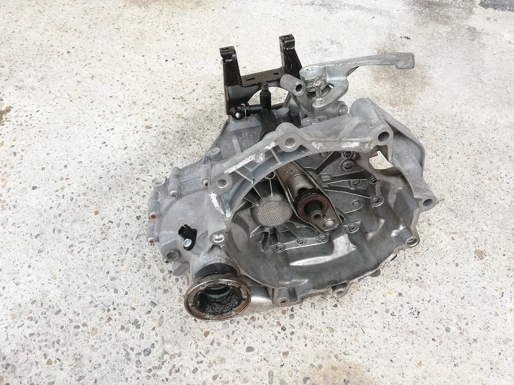 cutie viteze manuala 5 +1 Volkswagen Polo 6R 2012 motor CGPB
