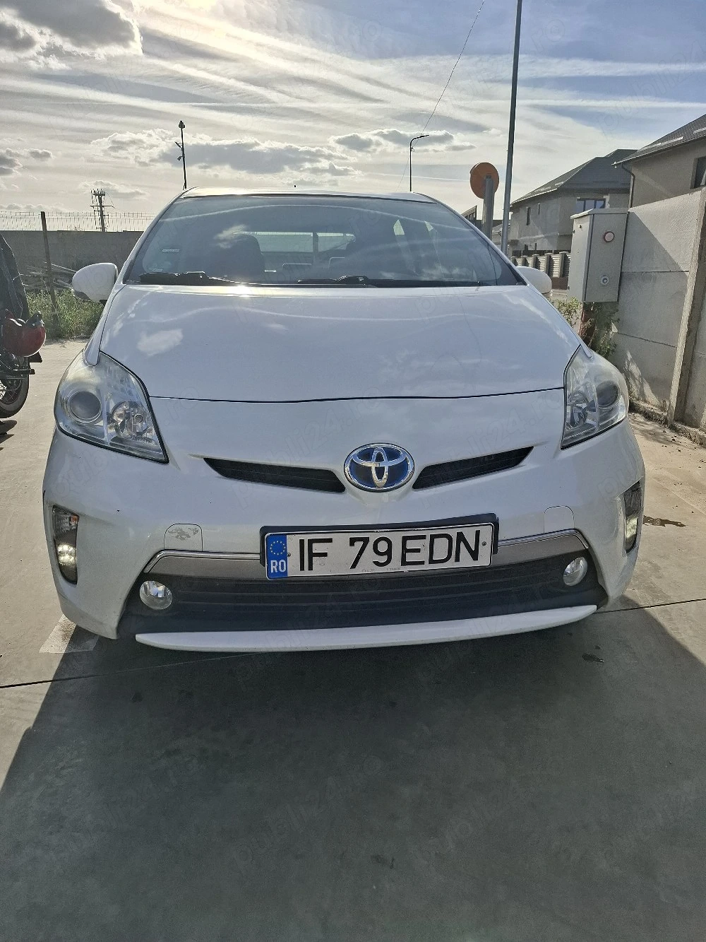 Toyota Prius 2014 hibrid 