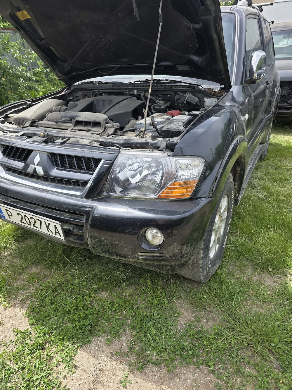 motor 3.2 pajero caroserie pajero cutie shogun piese pajero dezmembrez pompa injectie 3.2