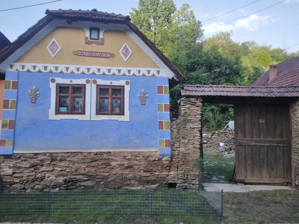 Casă de vânzare Fărășești 