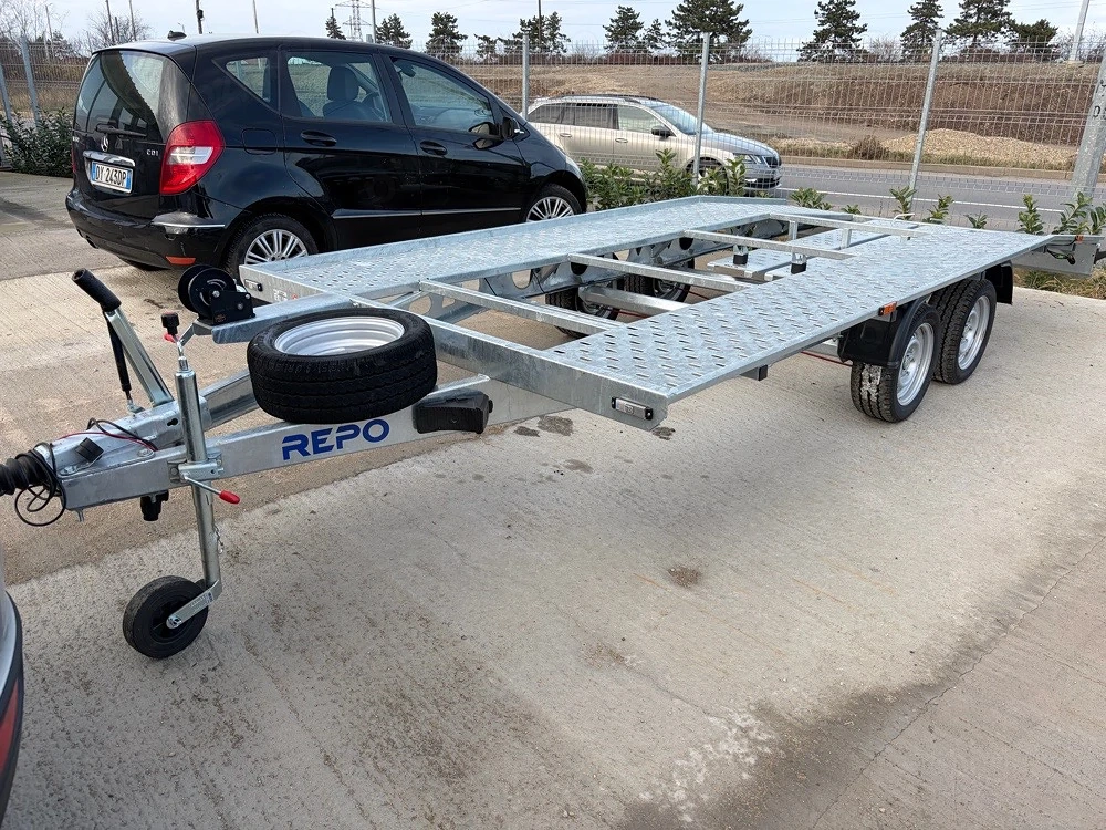 vand Trailer ca nou fabr 2025 pret neg 
