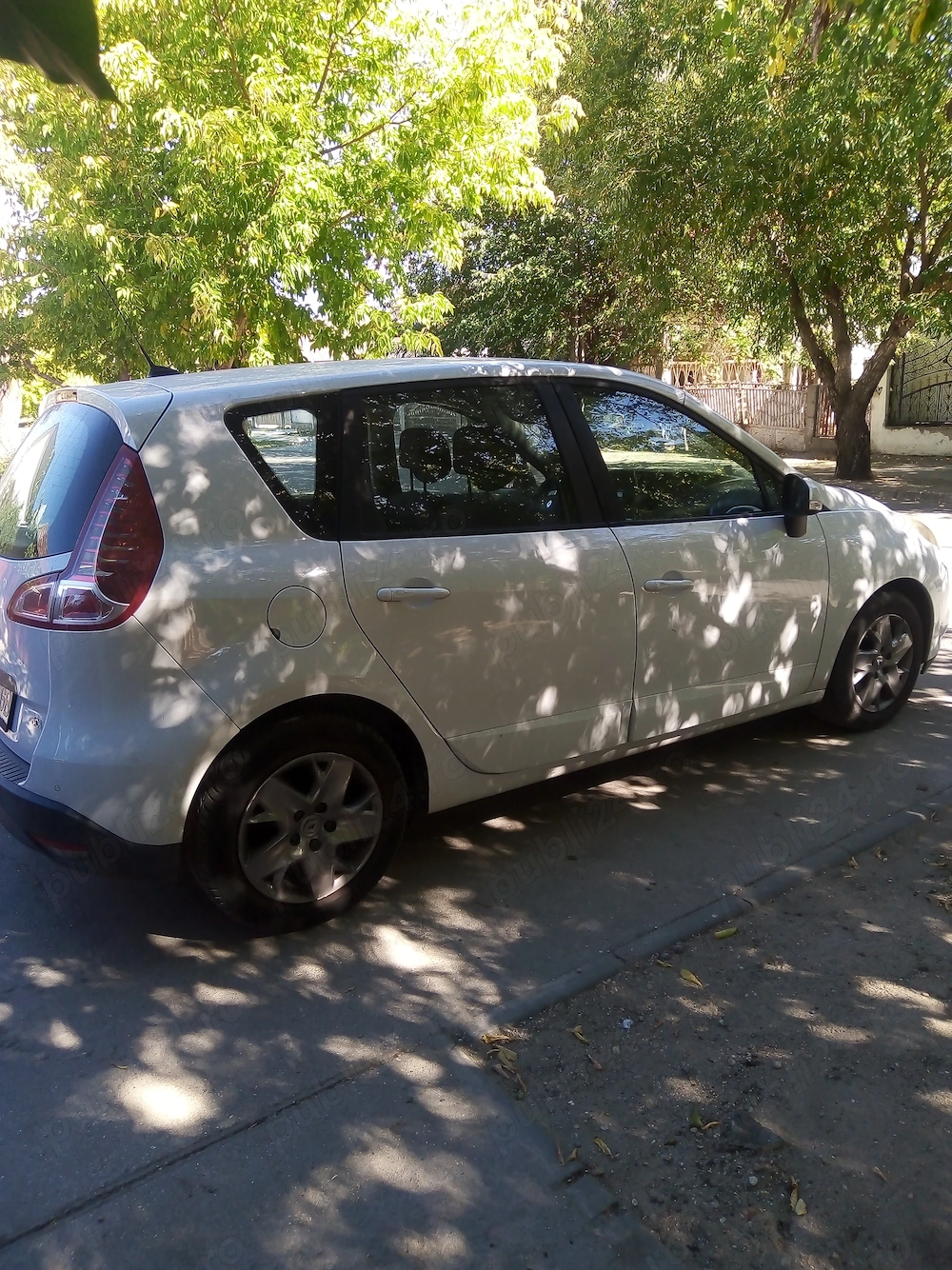 De vânzare Renault scenic 1.5 duci 