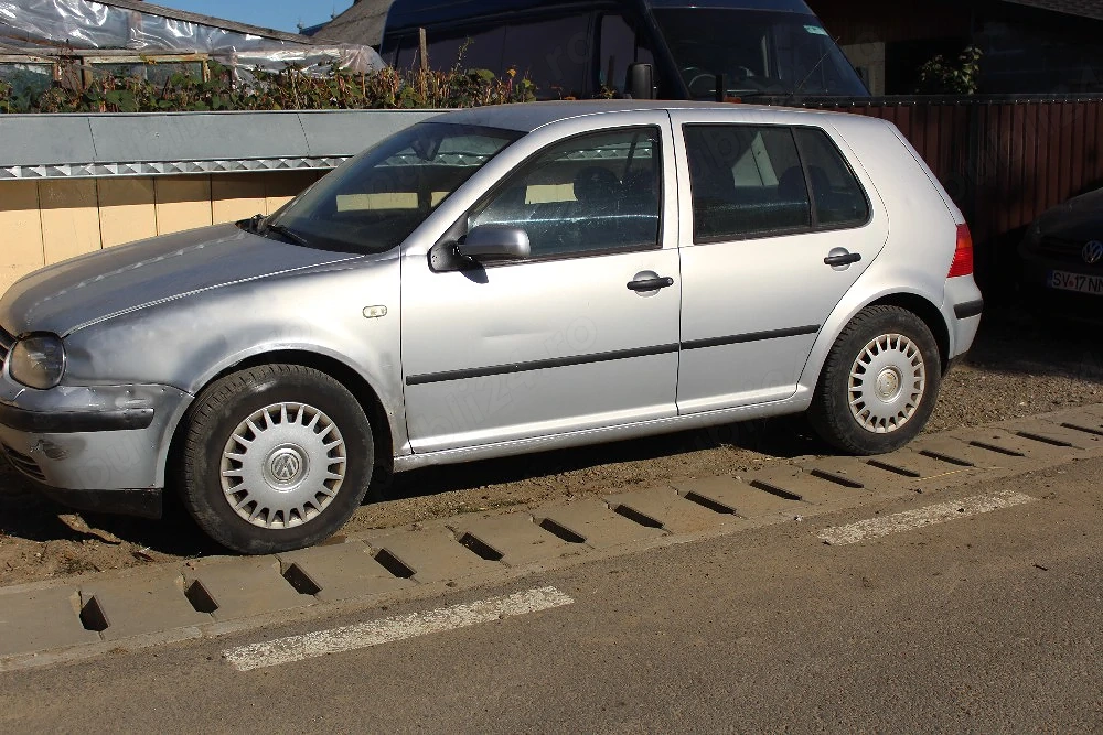 vand vw golf 4