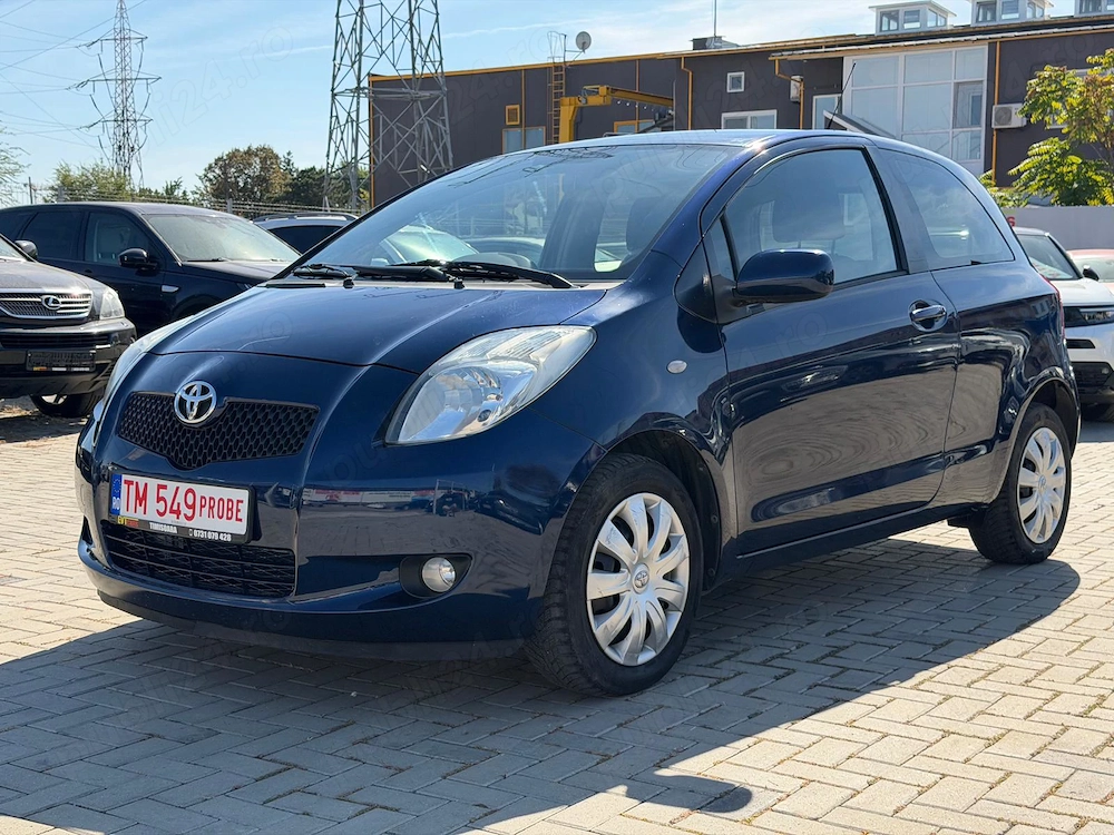 Toyota yaris an 2008 pret 4300 euro automata