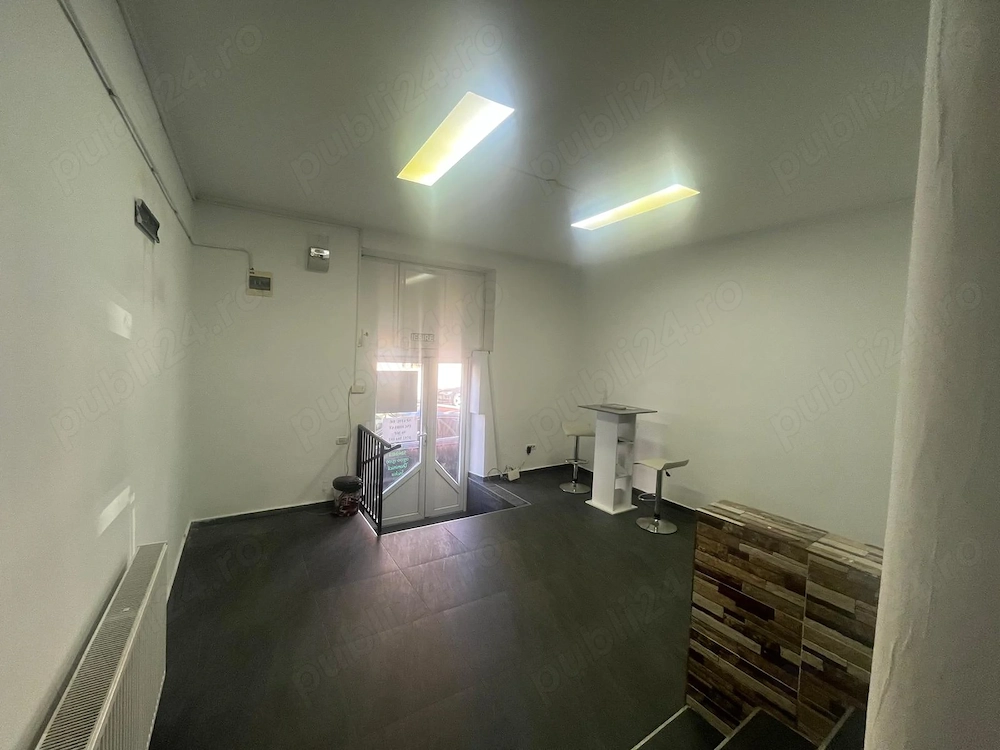 Spațiu comercial 90 mp   vlaicu | 350  
