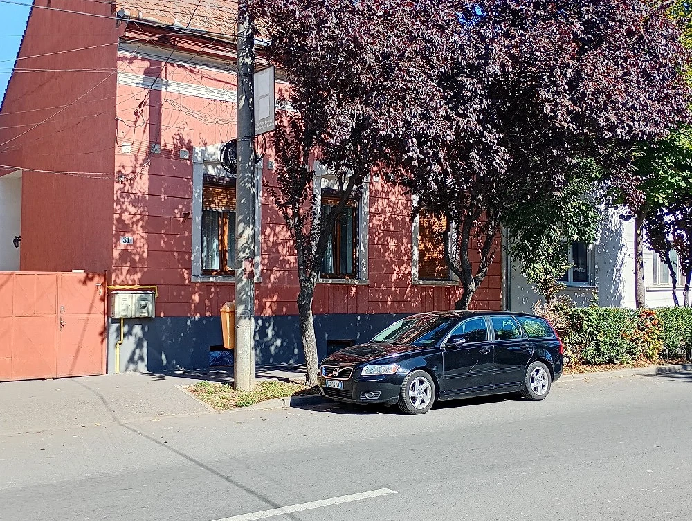 casa de vânzare 