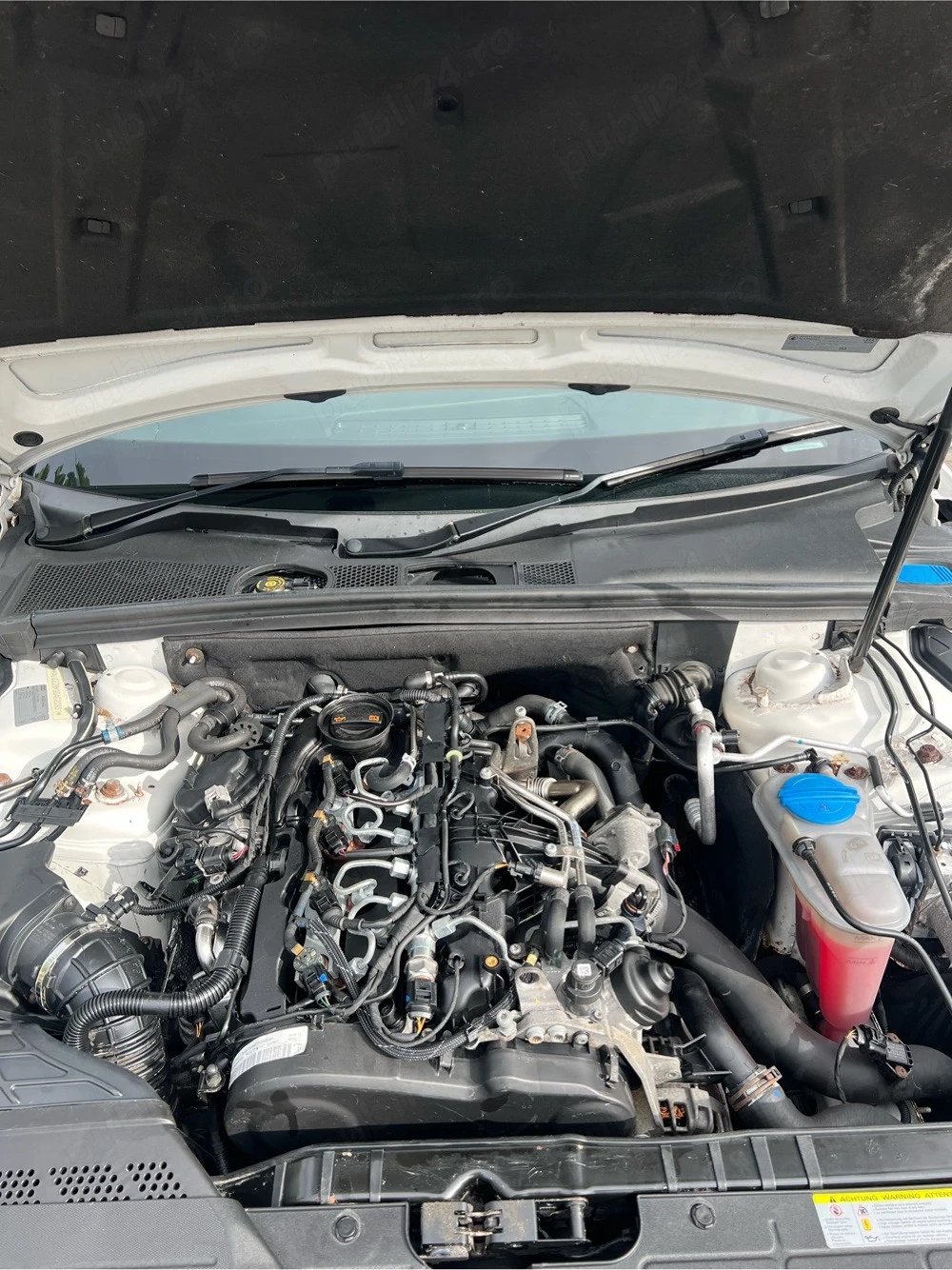 Motor Audi a4 a5 a6 q5 q3 2.0 TDI CJC