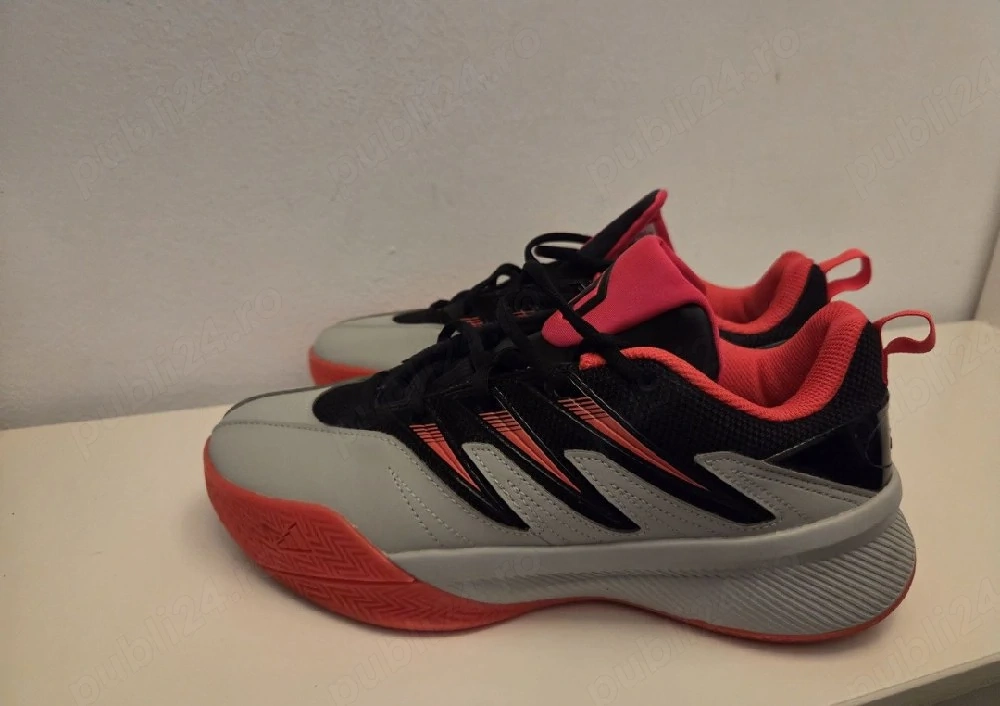 vand adidas 43