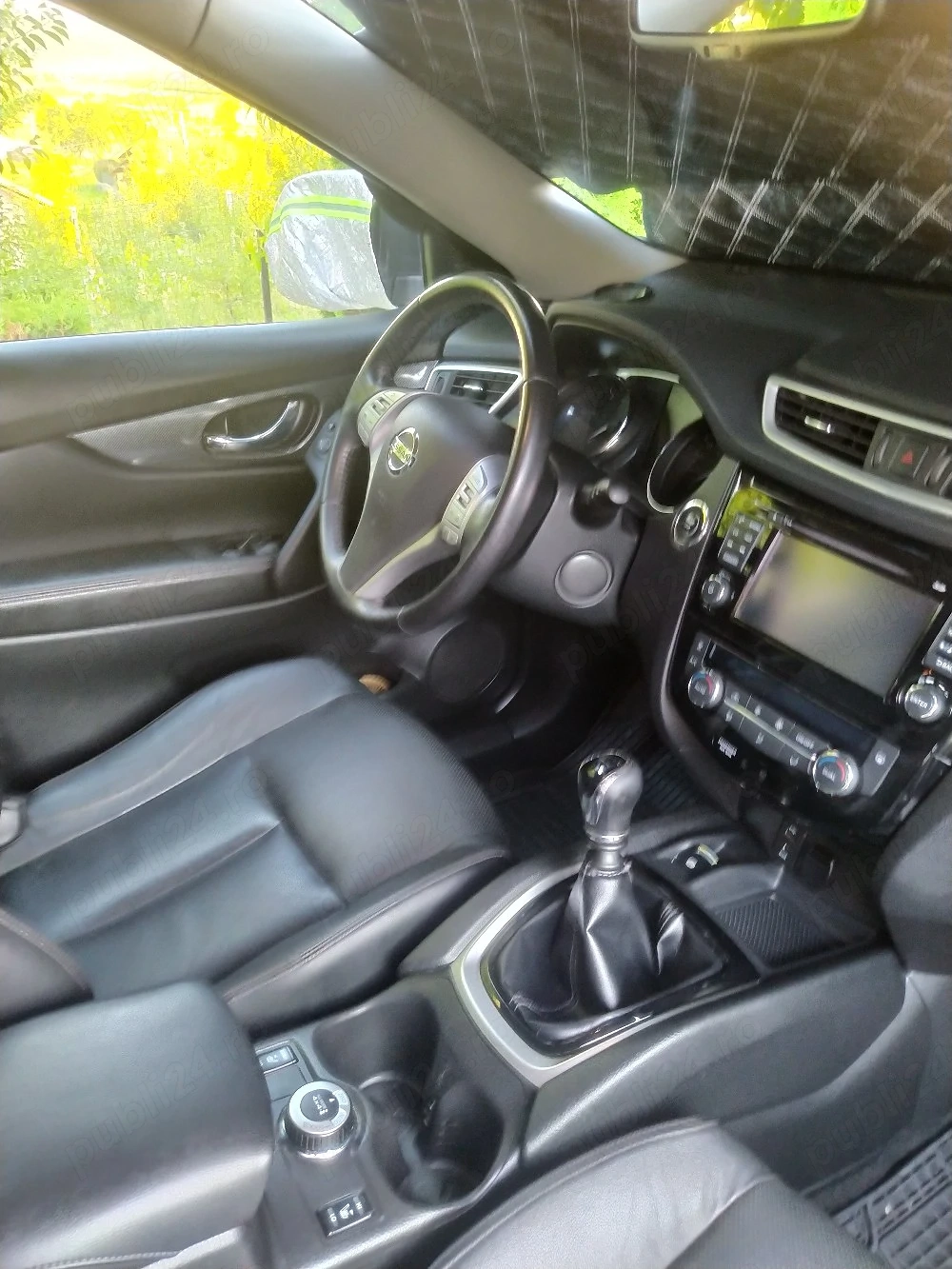 Vand Nissan Xtrail ,t32 Tekna ,motorizare2,0 diesel 177cp, cutie manuala 4x4i an2017
