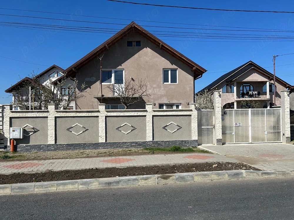 Casa de vanzare