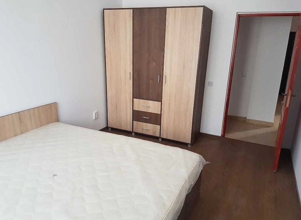 Apartament cu 2 camere de închiriat în Telegrafului