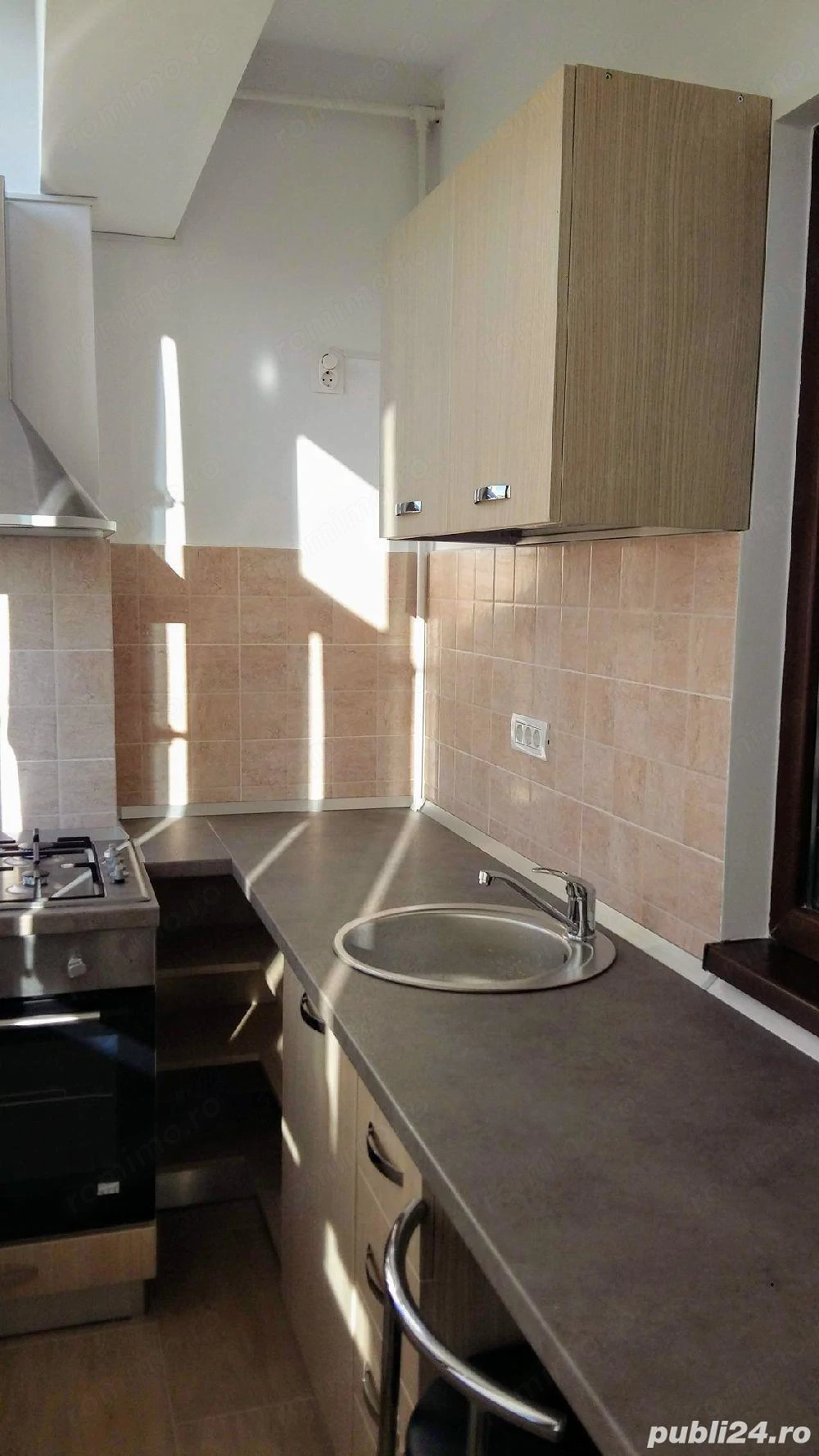 Apartament cu 2 camere de închiriat în Modern