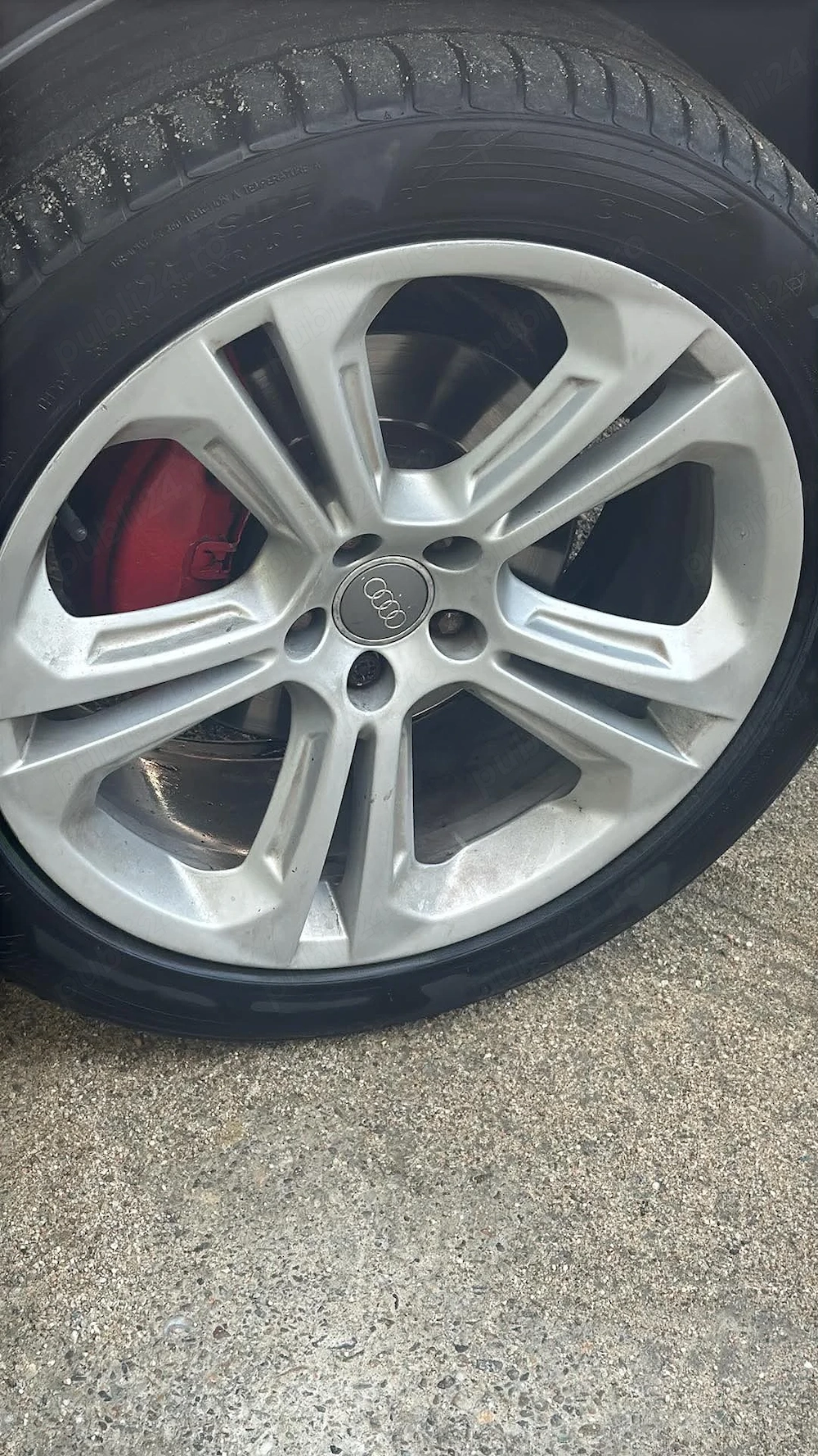 Jenti aliaji Audi Q5 