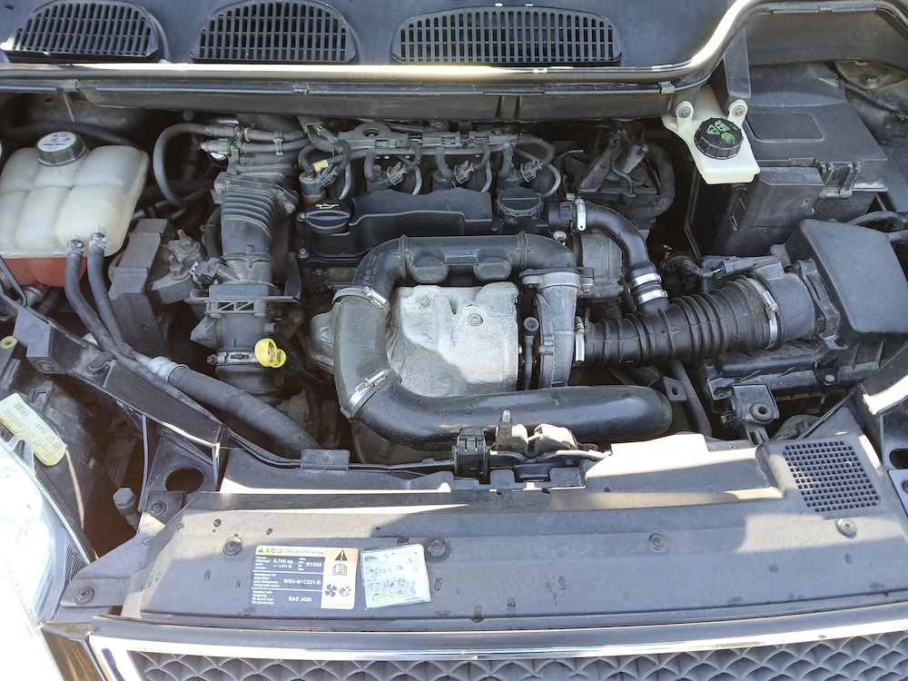 Vând masina Ford Focus C-Max 