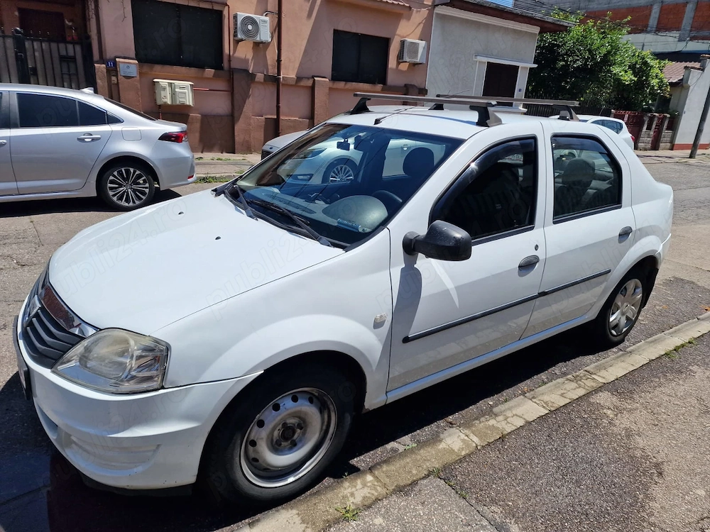 Vand autoturism Dacia Logan 2011