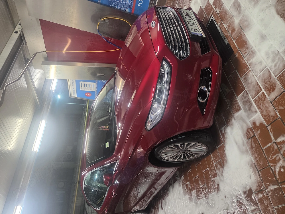 Vând Ford mondeo MK5 