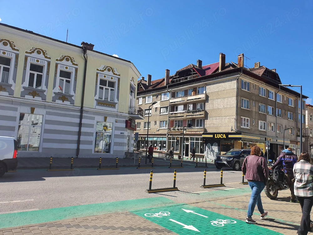 Vand apartament zona ultracentrala Vatra Dornei Variante