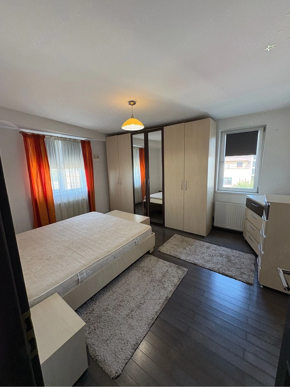 Proprietar Inchiriez apartament 3 camere prel Ghencea Valea Larga