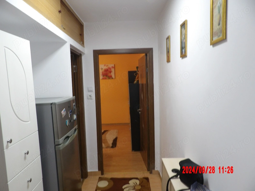 Inchriez apartament 2 camere, zona Casa de cultura, langa Liceul Sportiv