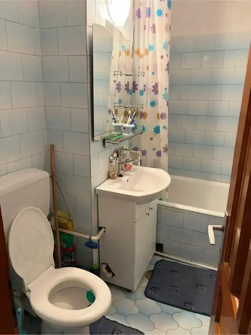 Apartament 3 camere de vanzare, 70mp