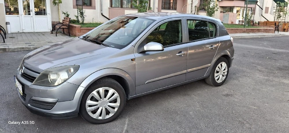 Opel astra H 1.6 Benzină  - 2005