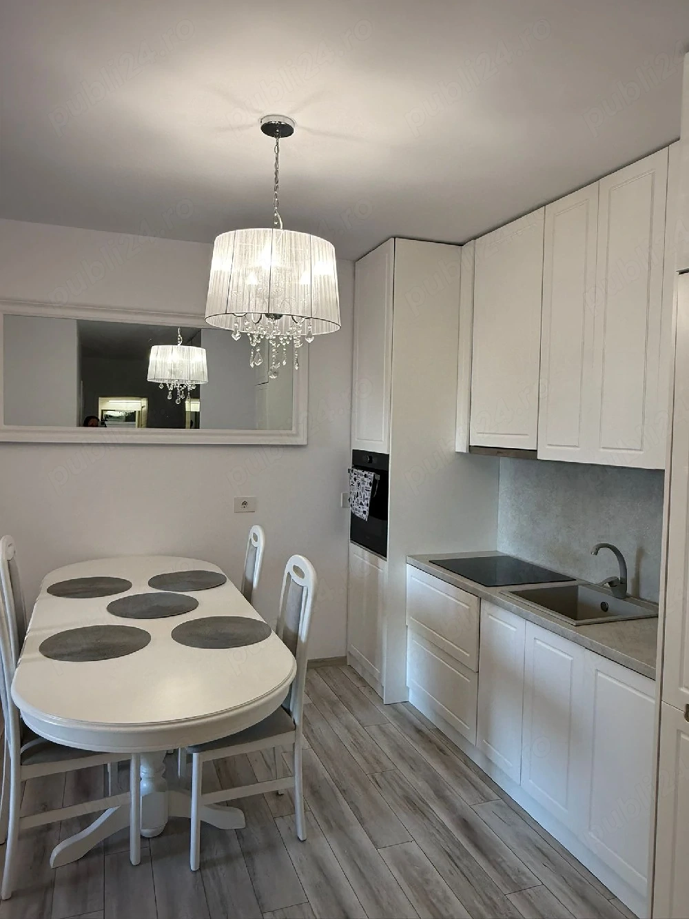 Ofer spre inchiriere apartament 3 camere Prima  Iosia Rezidence bloc nou cu loc de parcare