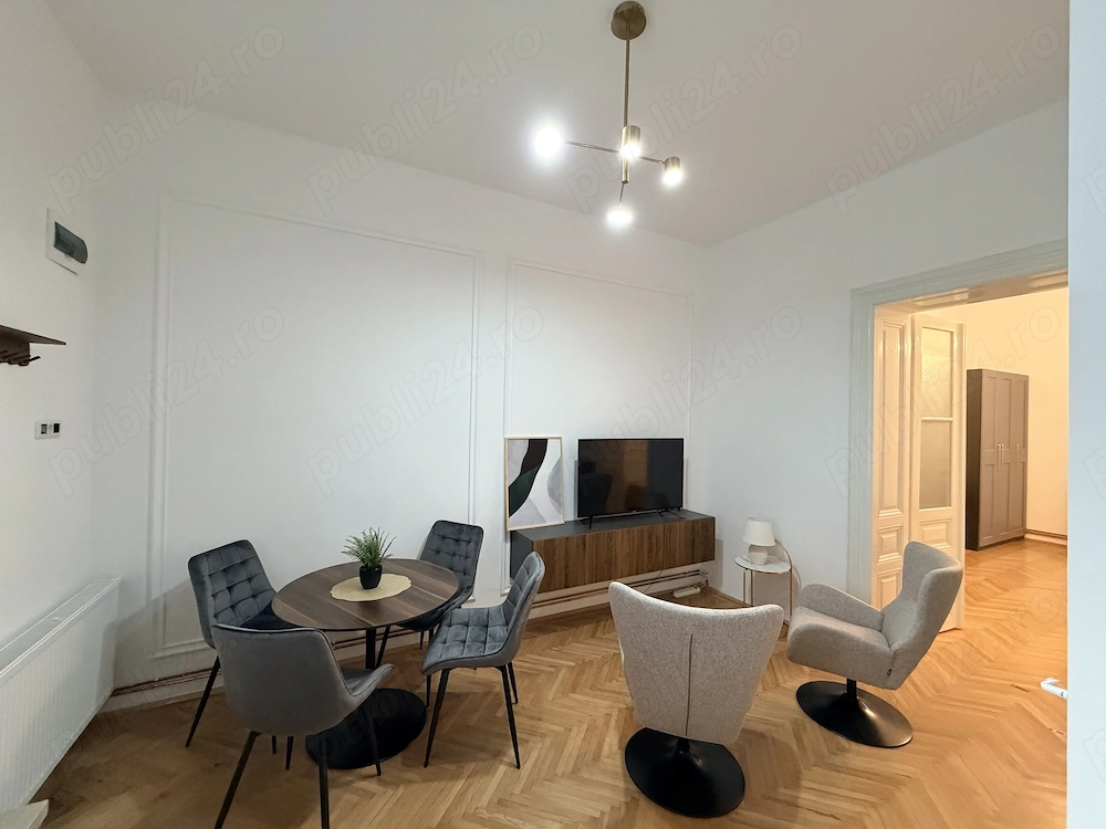 Închiriez apartament cu 2 camere zona Sinaia