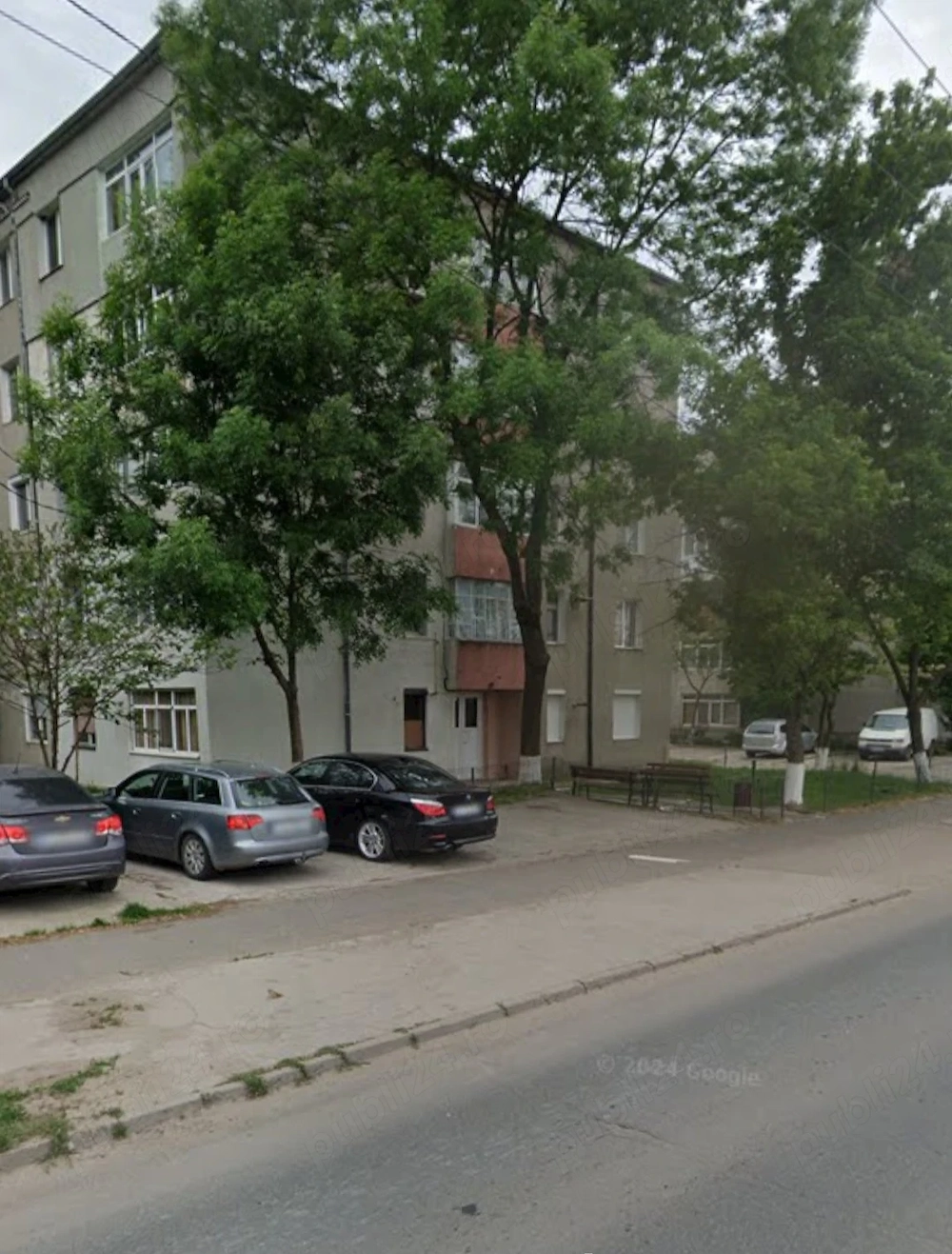 De vanzare apartament , strada Chimiei , parter