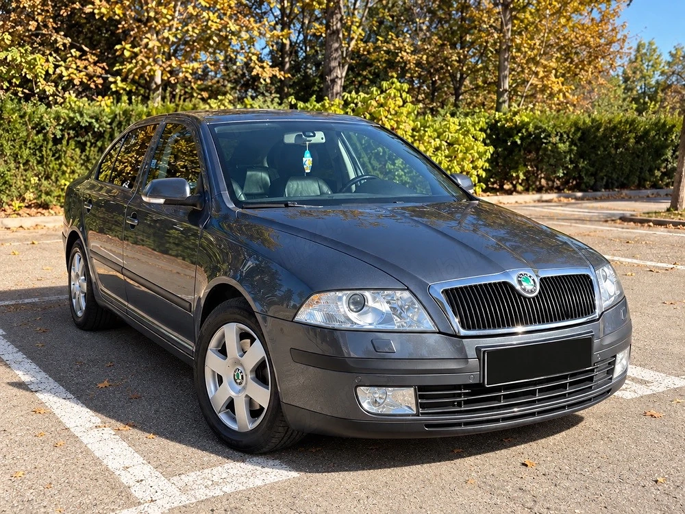 Skoda Octavia 2, an 2007, motor 2.0 TDI 140 CP, cod motor BMM, cutie automată.