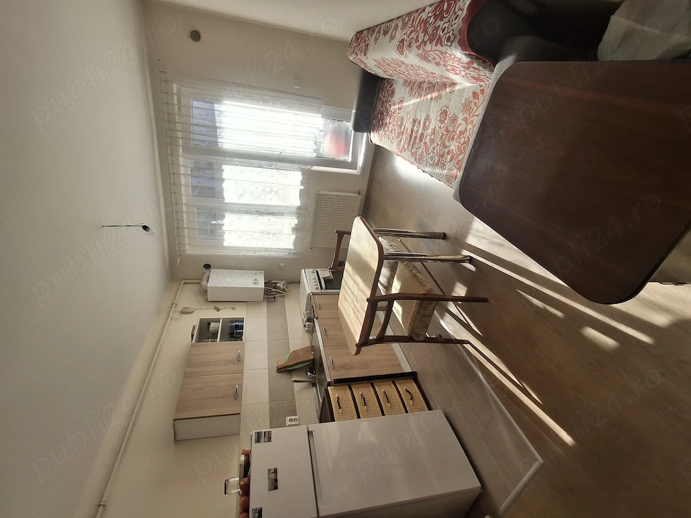Vând apartament cu 2 camere 